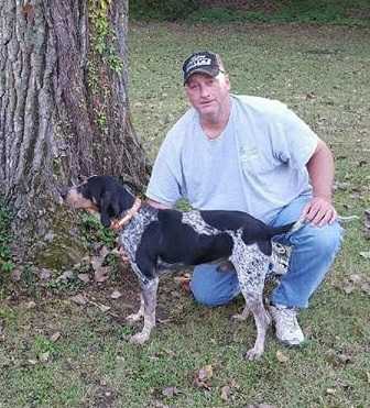 Monroe's Ramblin Rex | Bluetick Coonhound 